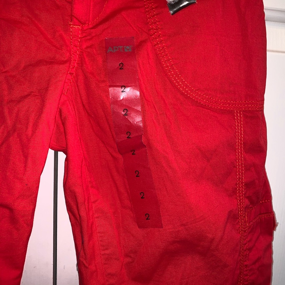 NWT APT 9 Utility Capri - Picture 2 of 5